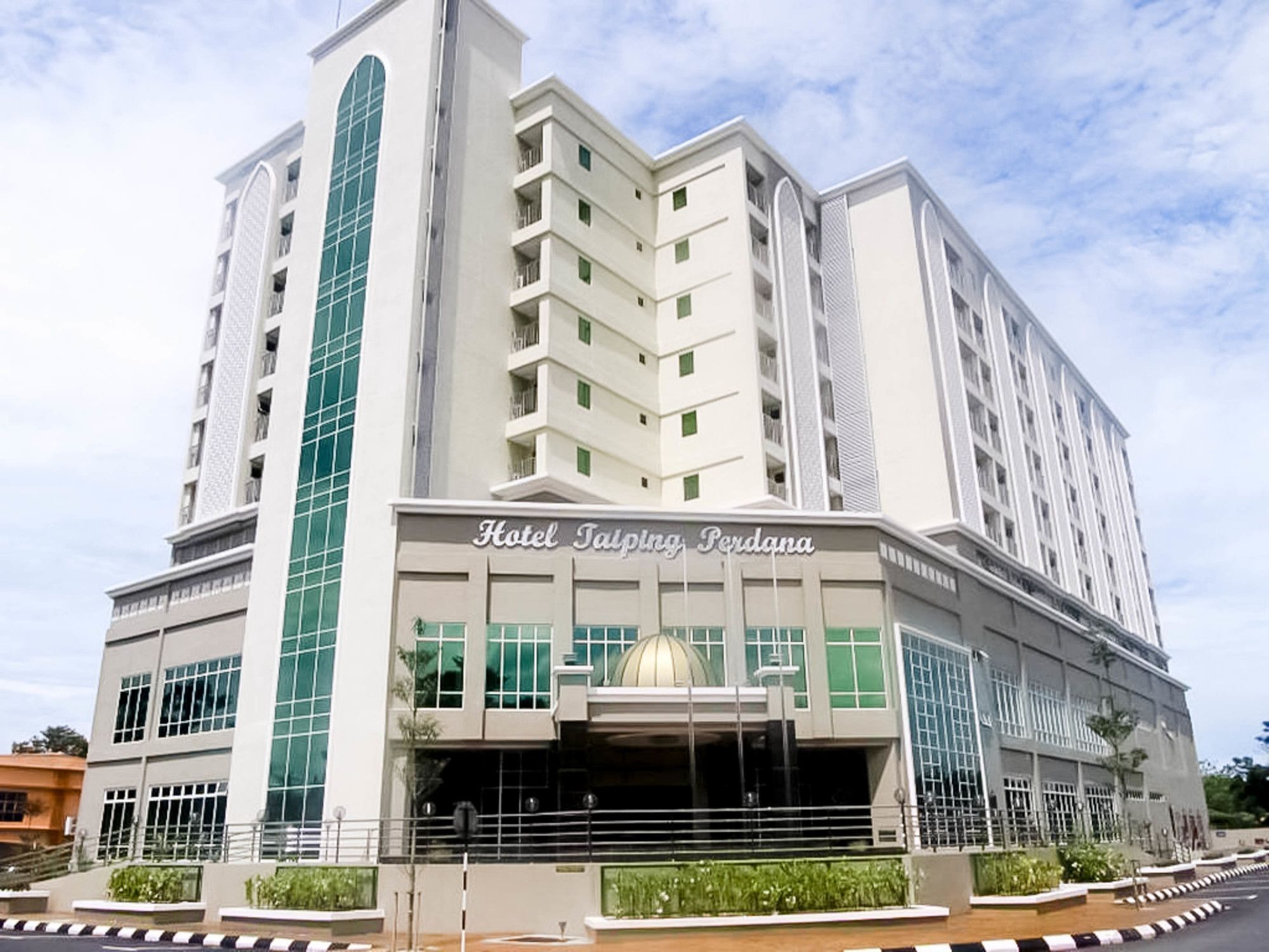 Hotel Taiping Perdana Екстериор снимка